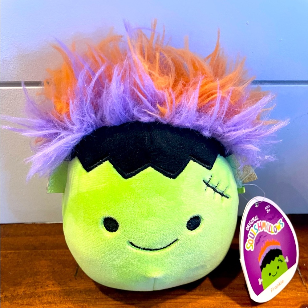 Frankie the Mini Squishmallows  is ready to be added to your collection!
